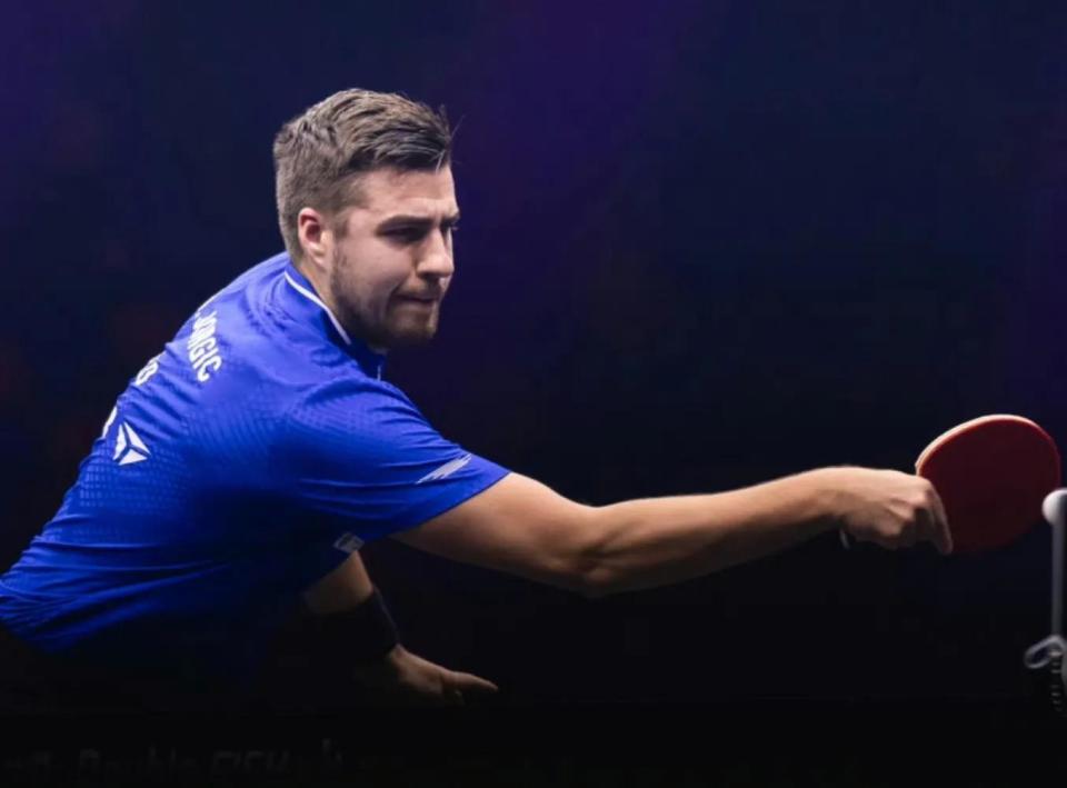 作而闻名于 作而闻名于